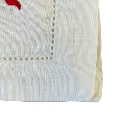 Tiramisu Hand Embroidered Bow Linen Coasters 6x6 Red & White Set of 4 New - Picture 11 of 12